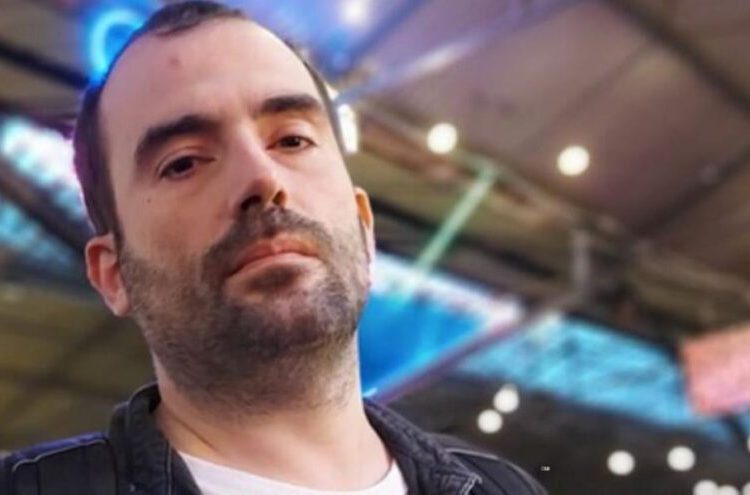 Νεκρός ο δημοσιογράφος Αντώνης Χρυσουλάκης από φωτιά στο σπίτι του