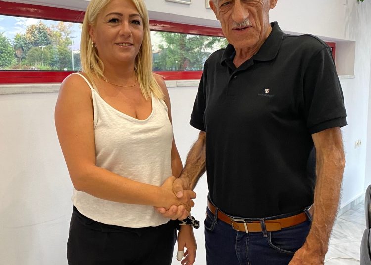 Νέες υποψηφιότητες και με γυναικείο άρωμα μαζί με Λυμπέρη