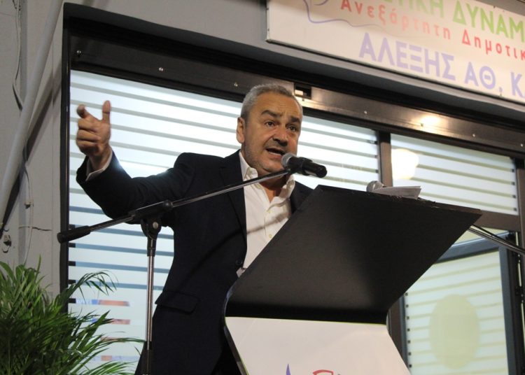 Καστρινός: Έχετε μετατρέψει το Κουρβισιάνειο Πολιτιστικό Κέντρο σε εκλογικό σας κέντρο