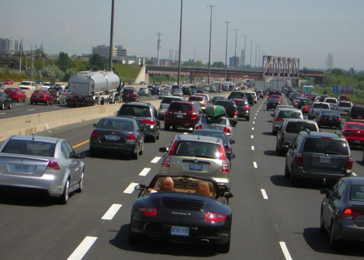 Ιδιοκτήτες αυτοκινήτων: Δεν πάνε για ΚΤΕΟ-Έρχονται έλεγχοι και πρόστιμα 400 ευρώ