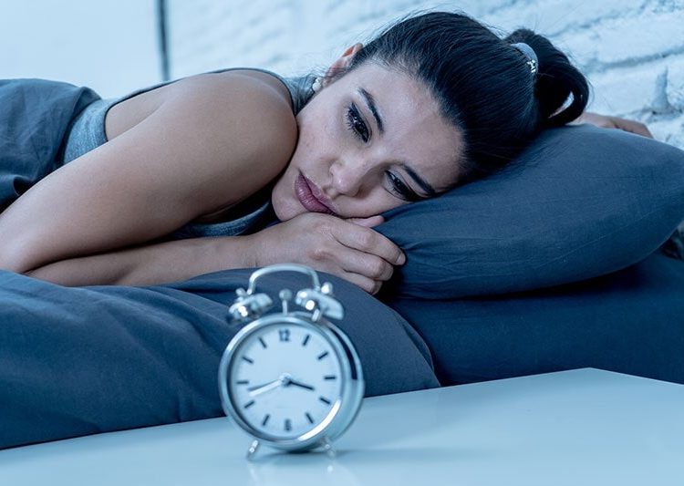 Aϋπνία: Το νόστιμο φαγητό που θα σας βοηθήσει να κοιμηθείτε καλύτερα