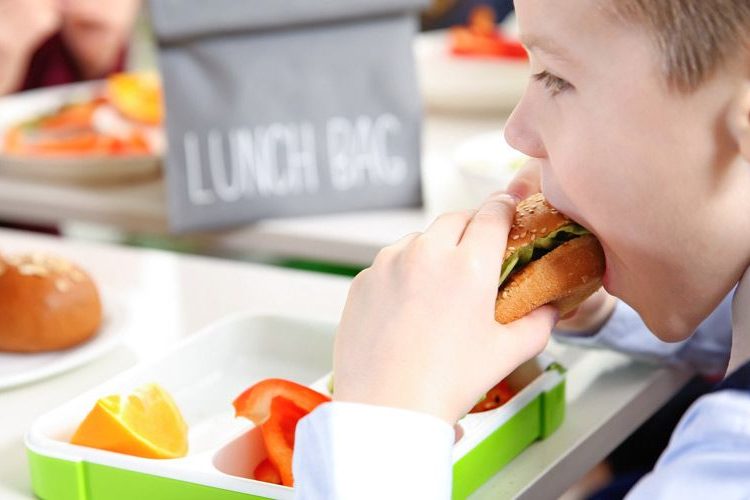 Σχολικό κολατσιό: 20 υγιεινές συνταγές που θα λατρέψουν τα παιδιά