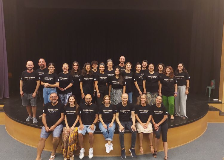 1ο Voice Camp Αμαλιάδας στο Δημοτικό Θέατρο Αμαλιάδας σήμερα Κυριακή