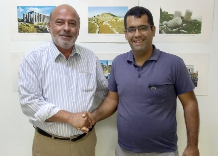 Ο Ηλίας Βαλάντης Βουρλιάς υποψήφιος με τον Τάκη Δημητρουλόπουλο