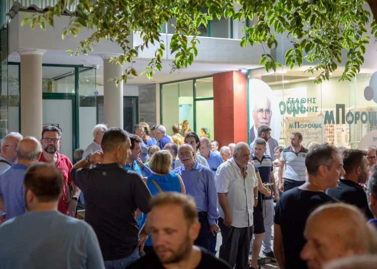 ΣΤΑΘΗΣ ΚΑΝΝΗΣ-“ΜΠΟΡΟΥΜΕ”: Αθρόα προσέλευση νέων ψηφοφόρων προδιαγράφει μεγάλη νίκη την Κυριακή 15/10