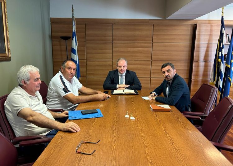 Συνάντηση Παραγωγών Αμαλιάδας με υφυπουργό Αγροτικής Ανάπτυξης και βουλευτή Νικολακόπουλου