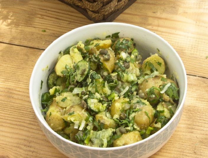 Aγγούρι: Διάφορες συνταγές για σαλάτες