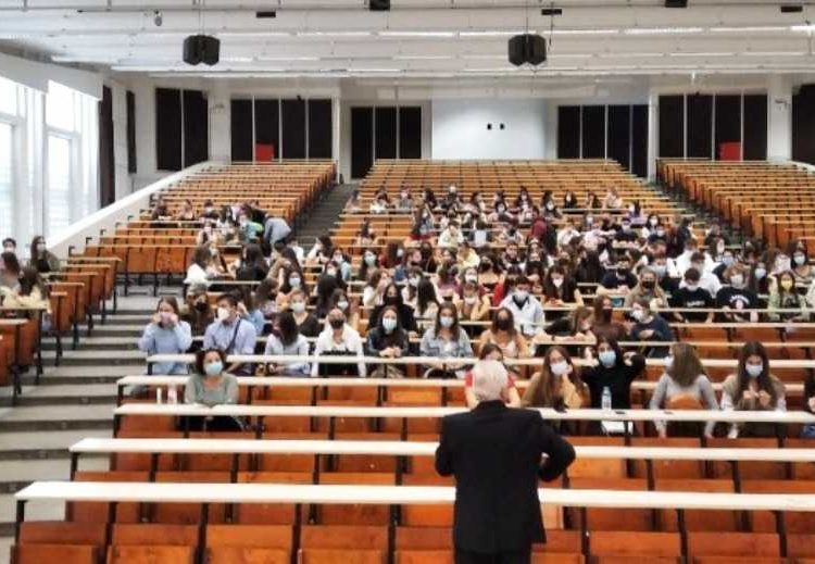 Έρχονται τα ιδιωτικά πανεπιστήμια-Τι σχεδιάζει η κυβέρνηση