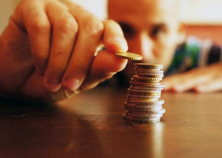 Πείνα στην Ελλάδα: 700.000 άτομα δεν έχουν αρκετό φαγητό! Στοιχεία ΕΛΣΤΑΤ