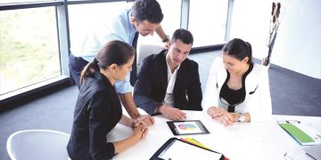 Ποσό 14.800 ευρώ σε νέους για να «στήσουν» επιχείρηση – Η διαδικασία υποβολής των αιτήσεων