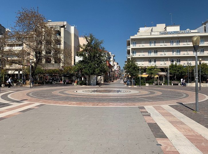 Αγρίνιο: Κατασκόπευαν με κάμερα τον πρόεδρο της ΔΕΥΑ στο γραφείο του