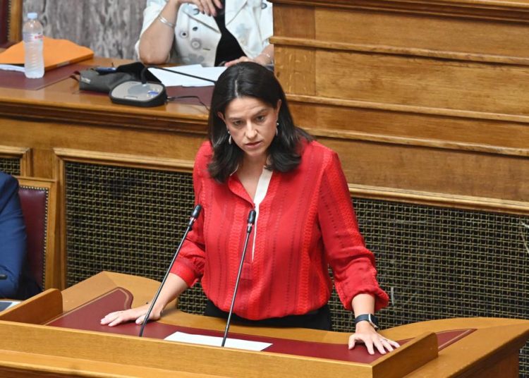 Κεραμέως: Έτσι θα γίνει επιλογή Διοικήσεων σε 620 Φορείς του Δημοσίου