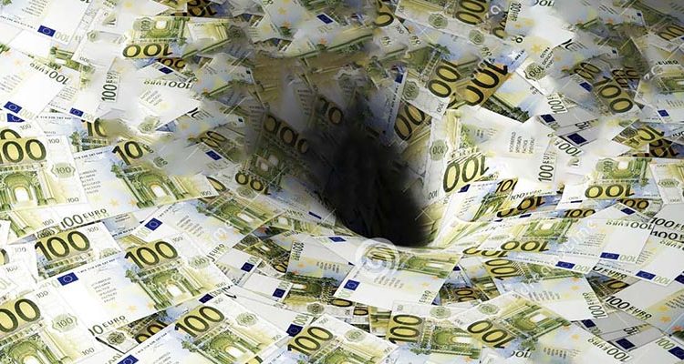 ΔΗΜΟΣ ΠΥΡΓΟΥ: Νέα παρακράτηση 101.000 ευρώ από ΚΑΠ λόγω οφειλών στα Σκουπίδια. Και ακολουθούν 900.000 ευρώ…