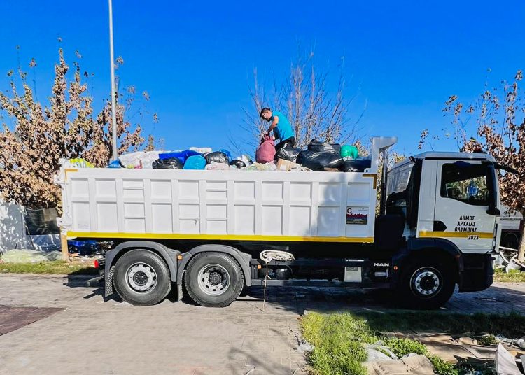 Είδη πρώτης ανάγκης από το Δήμο Ολυμπίας σε πλημμυροπαθείς της Θεσσαλίας