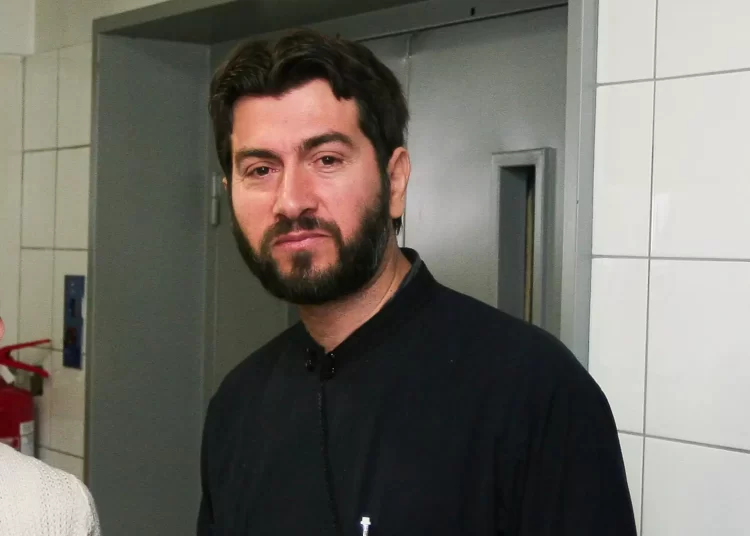 Κιβωτός του Κόσμου: Παραπομπή του πατέρα Αντώνιου σε δίκη εισηγείται ο εισαγγελέας