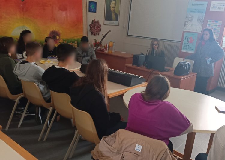 2ο Γυμνάσιο Πύργου: Παρουσίαση βιβλίου «Ο άλλος» του συγγραφέα Μάνου Κοντολέων