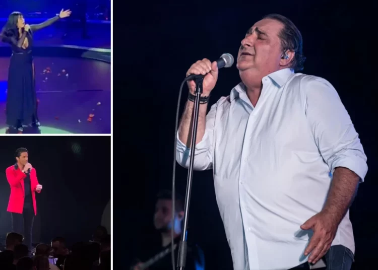 Βασίλης Καρράς: Συγκίνησε το «αντίο» στον τραγουδιστή από τις πίστες