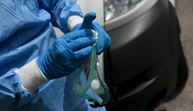 Κορονοϊός, γρίπη, κρυολόγημα: Έτσι ξεχωρίζετε τα συμπτώματα – Αναλυτικός οδηγός