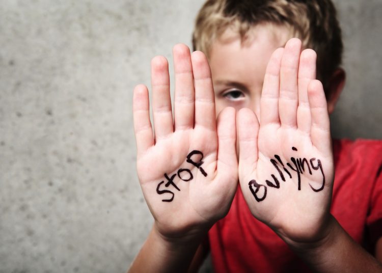 Βόλος: Ανήλικος έγδυσε 7χρονο και έπαιζε με τα οπίσθιά του