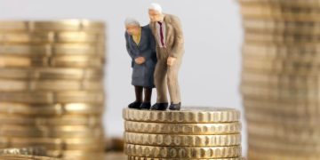 Πώς θα πάρουν σύνταξη όσοι χρωστούν στον ΕΦΚΑ