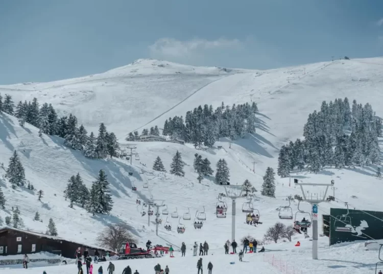 Χιονοδρομικό κέντρο Καλαβρύτων: Στις 16 Δεκεμβρίου ανοίγει τις πύλες του με τον νέο αναβατήρα