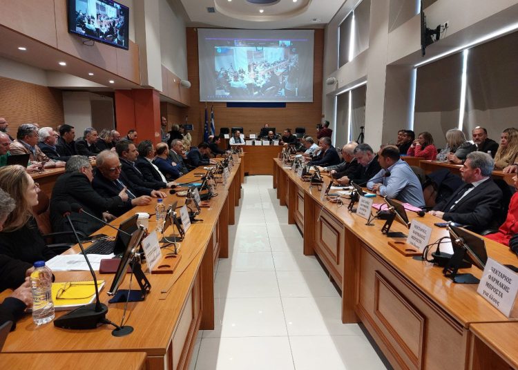 Αντίθετη όλη η Περιφέρεια Δ. Ελλάδας στο σχέδιο για τα δικαστήρια