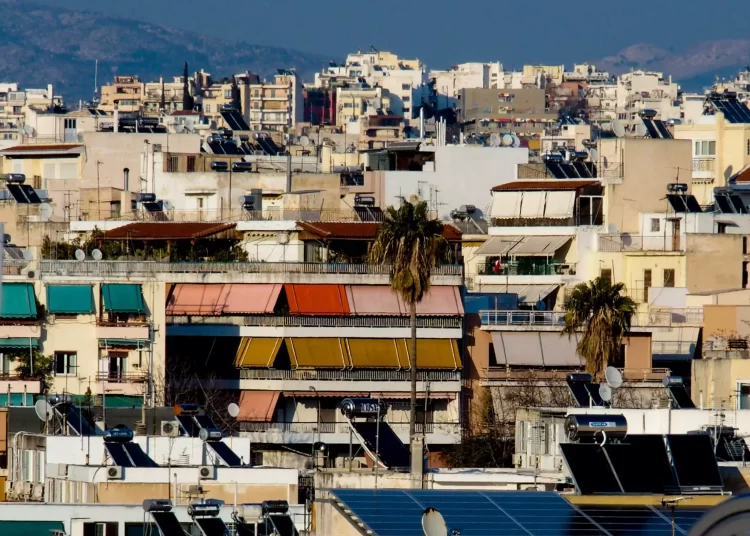 Γιατί οι επενδυτές να ποντάρουν στην ελληνική αγορά ακινήτων και το 2024