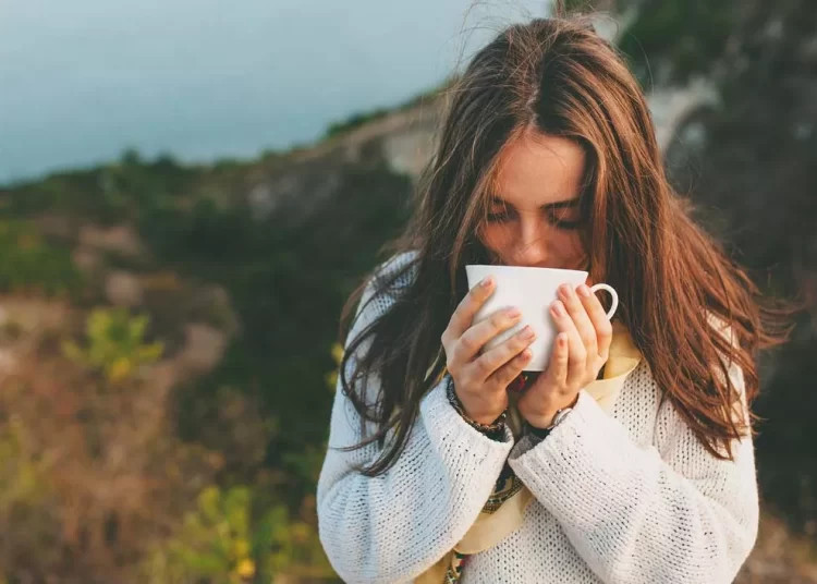 Φούσκωμα: Καταπολεμήστε το φυσικά με εννέα θαυματουργά βότανα