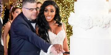 Ελίζαμπεθ Ελέτσι: Στον γάμο της το πάρτι φοροδιαφυγής – «Ήταν όλα ανταποδοτικά από γνωριμίες μου» λέει η ίδια