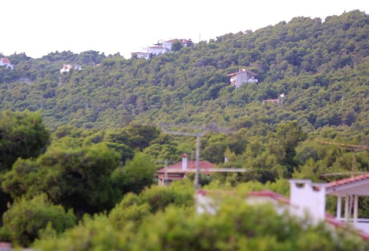 Αυθαίρετα: Πώς θα γίνει η εξαγορά καταπατημένων ακινήτων