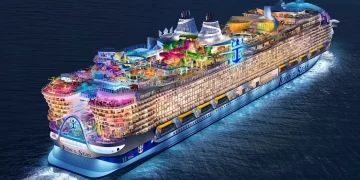 Icon of the Seas: Το μεγαλύτερο κρουαζιερόπλοιο στον πλανήτη ξεκινά το παρθενικό του ταξίδι (βίντεο & φωτογραφίες)