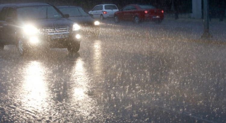 ΠΥΡΓΟΣ: Έντονα καιρικά φαινόμενα πλήττουν την πόλη