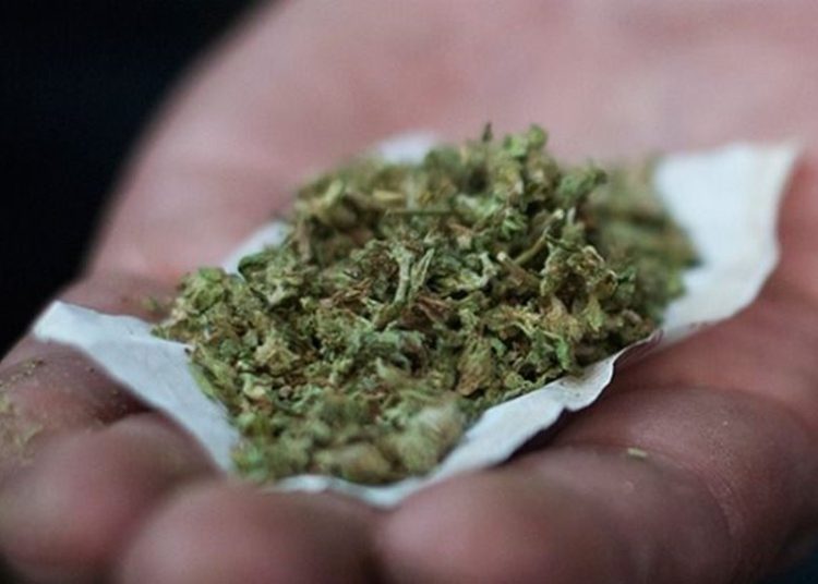 Πύργος: Είχε κρύψει ναρκωτικά στο στερεοφωνικό και στο βάζο