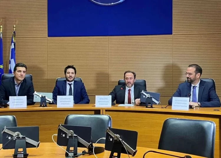 Δυτική Ελλάδα: Πρόεδρος του Περιφερειακού Συμβουλίου ο Χρήστος Παΐσιος