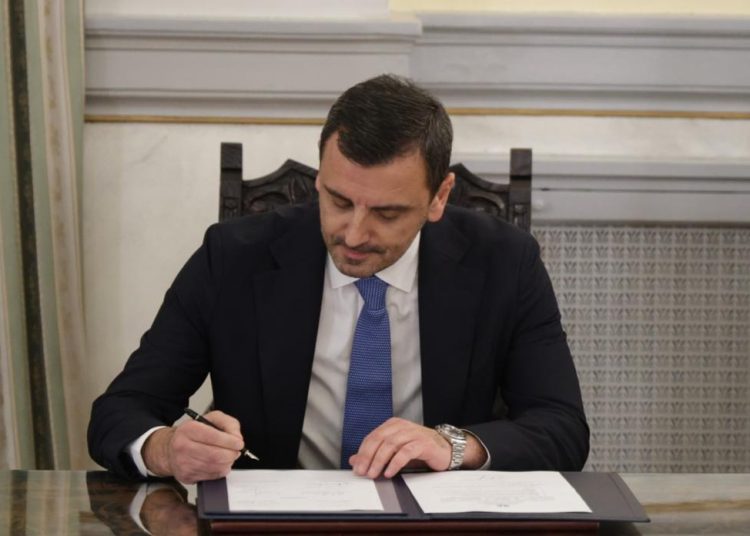 Ορκίστηκε υφυπουργός ο Νικολακόπουλος: ¨Στόχος η αντιμετώπιση της εγκληματικότητας¨