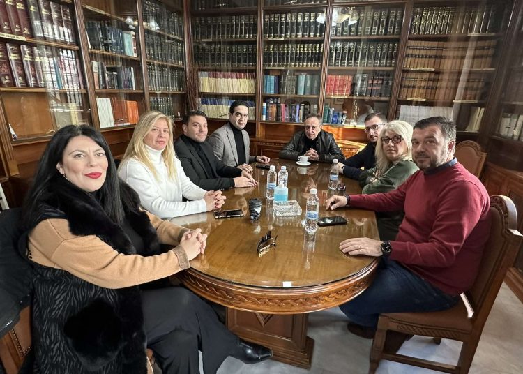 Συνάντηση ΠΑΣΟΚ με Δικηγόρους Αμαλιάδας για την υποβάθμιση Πρωτοδικείου