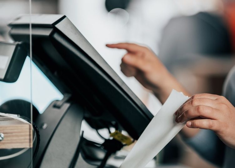 Έρχεται νέα παράταση στη διασύνδεση ταμειακών με POS;