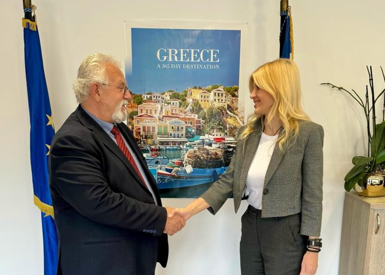 Συνάντηση Χριστοδουλόπουλου με Ράπτη για τον τουρισμό στην Αμαλιάδα