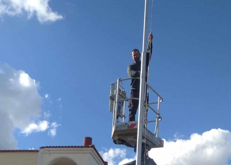 Γυμνάσιο Εφύρας: Μπήκε αλεξικέραυνο-Το ζητούσαν μαθητές & γονείς