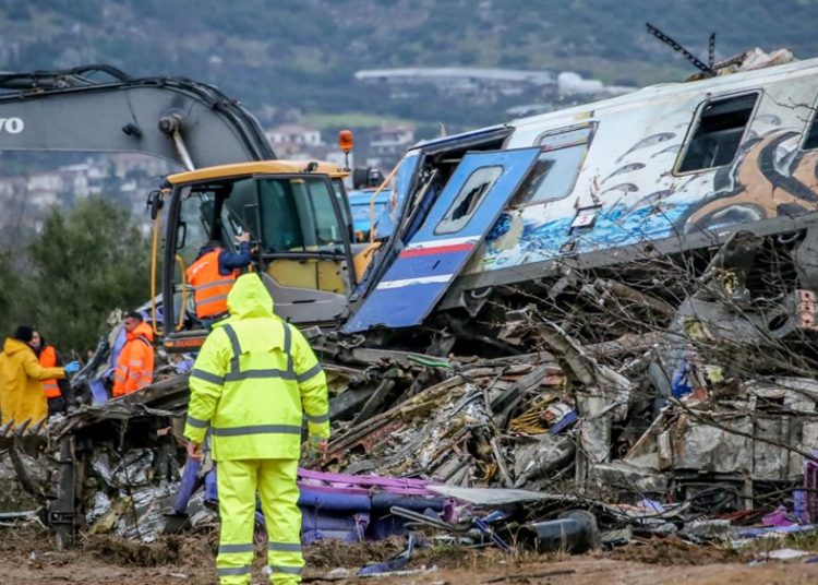 Γερμανικός Τύπος: Τα Τέμπη, οι ευθύνες και η ατιμωρησία