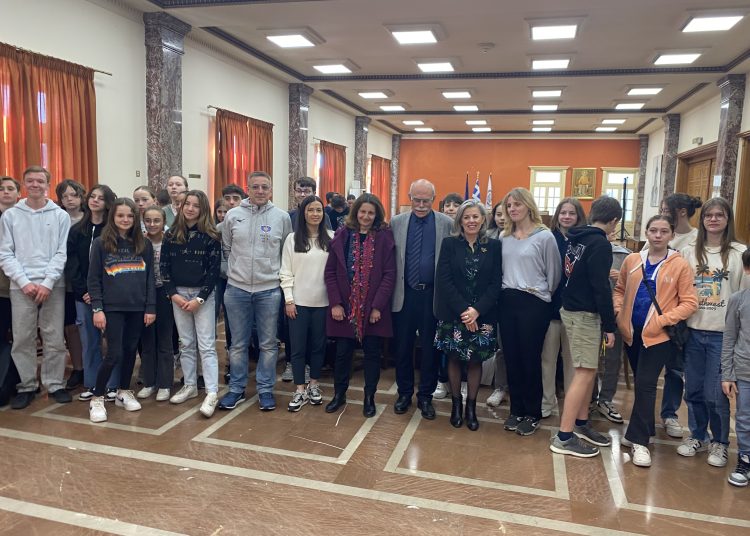 Πύργος: Γάλλοι μαθητές αδελφοποιήθηκαν με το 2ο Γυμνάσιο-Επισκέφθηκαν και τον Στ. Καννή