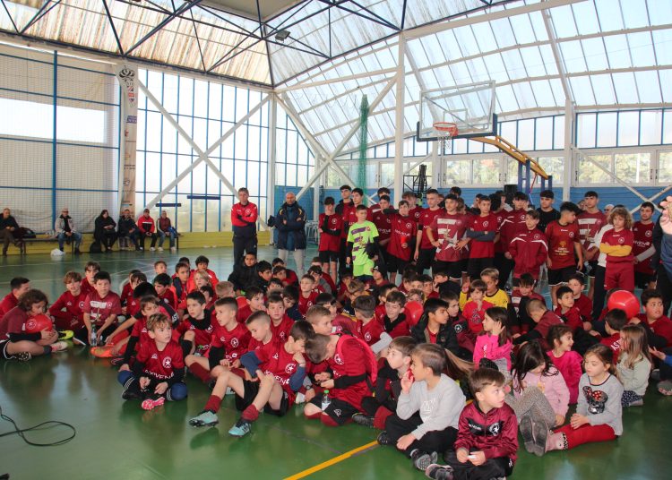 Ο Α.Ο ΑΣΤΕΡΑΣ Αμαλιάδας έκοψε την Πρωτοχρονιάτικη πίτα του!