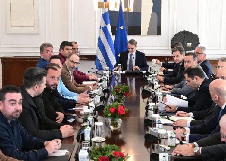 Μητσοτάκης σε αγρότες: Φθηνότερο ρεύμα για όλους τους αγρότες – Προκαταβολή πετρελαίου στα τέλη Μαρτίου