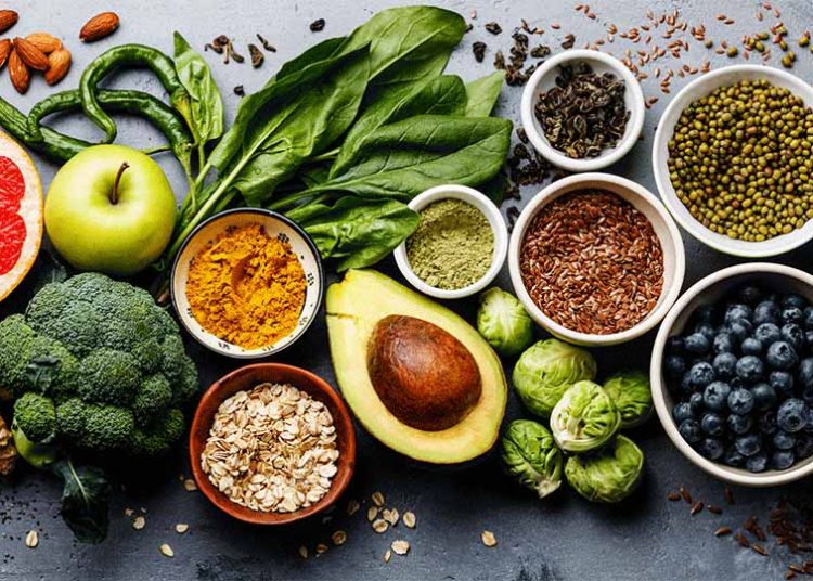 7 superfoods που πρέπει να βάλουμε σήμερα στη διατροφή μας