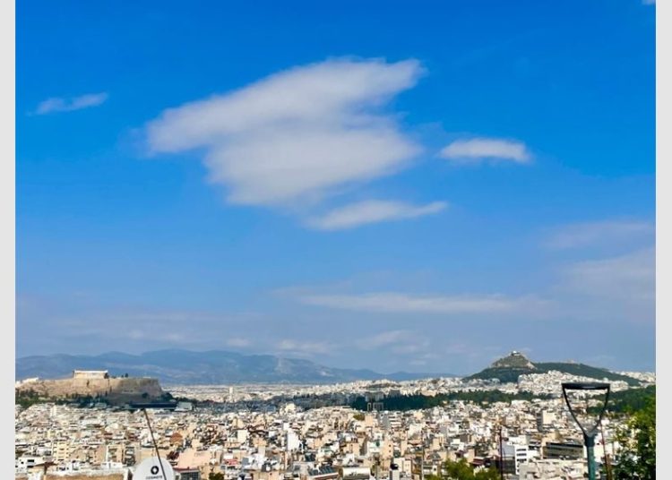 Υψηλό ενδιαφέρον των ξένων αγοραστών για απόκτηση ακινήτου στην Ελλάδα