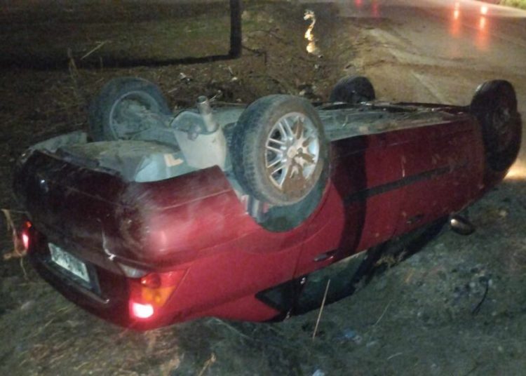 Βάρδα: Σοκαριστικό τροχαίο τη νύχτα-Αναποδογύρισε αμάξι