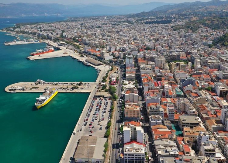 Το λιμάνι Πάτρας θέλουν Ινδοί επιχειρηματίες-Πώληση ετοιμάζει η κυβέρνηση