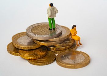 Εργαζόμενοι συνταξιούχοι: Τα “ψιλά γράμματα” που πρέπει να γνωρίζετε για τις δηλώσεις – Πότε ανοίγει η πλατφόρμα
