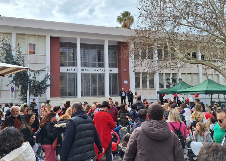 Πύργος – Καρναβάλι 2024: Με επιτυχία ο «Κρυμμένος Θησαυρός» για μικρούς-Την Κυριακή η μεγάλη καρναβαλική παρέλαση (Φωτο)