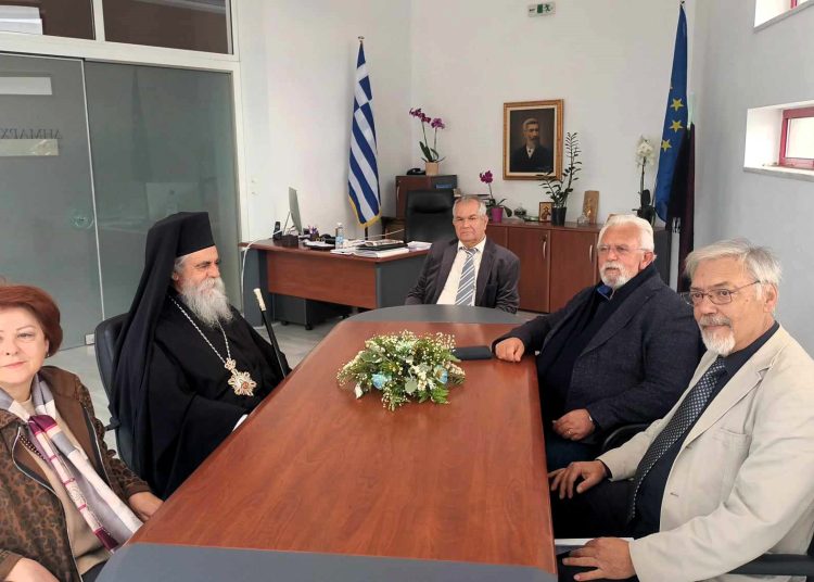 «Συνάντηση Δήμαρχου Ήλιδας με Μητροπολίτη Ηλείας για τα Πειραματικά σχολεία
